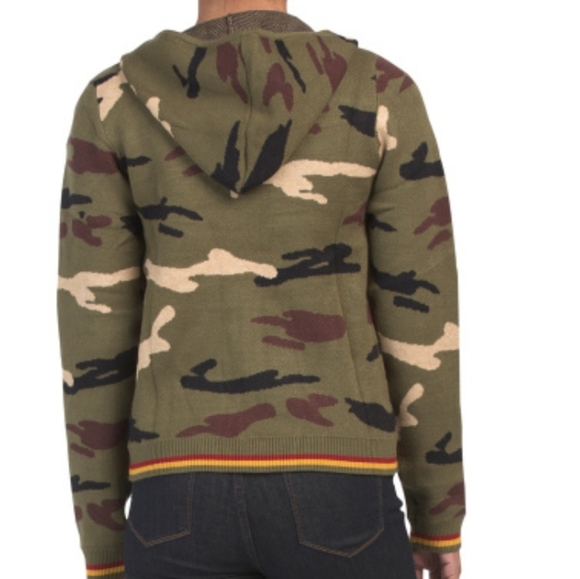 Camo Zip Front Hoodie - Picture 2 of 5